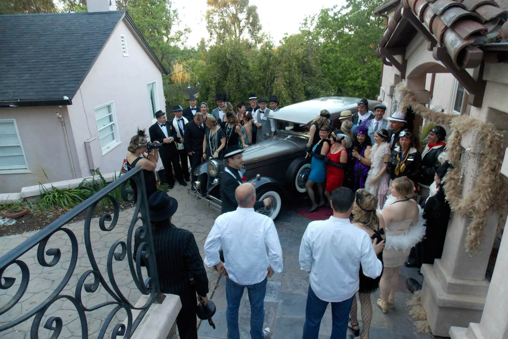 A Large Murder Mystery Party